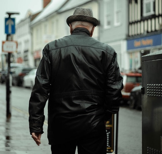 Do Cops Still Wear Leather Jackets?