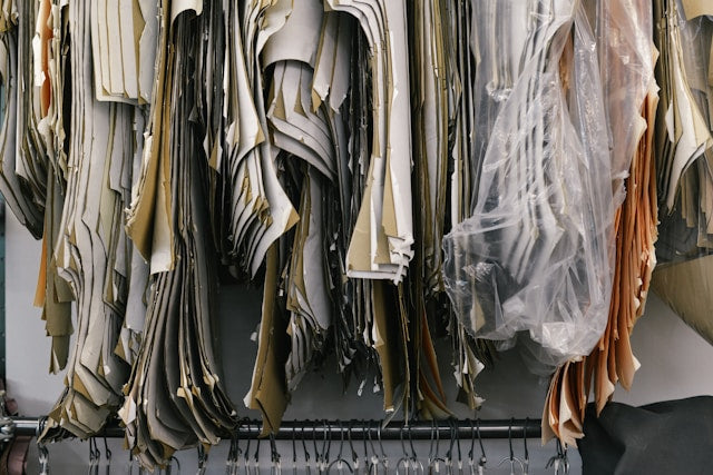 How Daily Use Changes Full Grain Leather Over Time