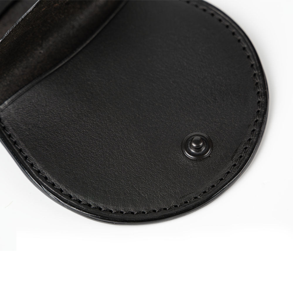 U-SHAPED LEATHER POUCH with D-RING
